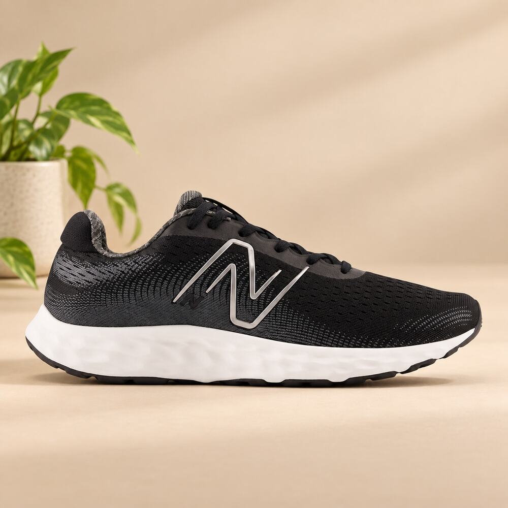 USED New Balance 520 V8 Men's Running Shoes Black/White Size 13 US